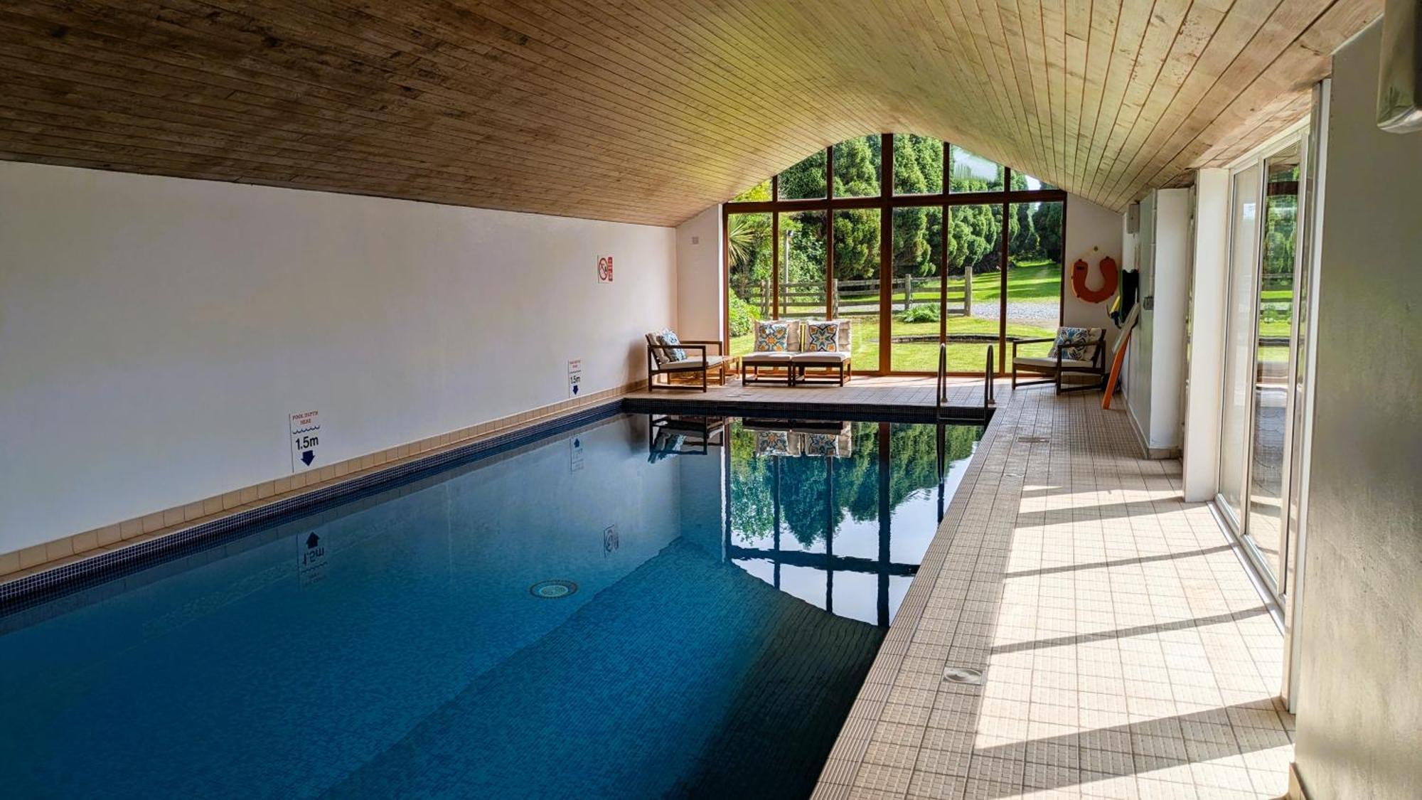 Laurel - Pet-Friendly Cottage With Indoor Pool, Hot Tub & Panoramic Snowdonia Views Colwyn Bay Exterior foto